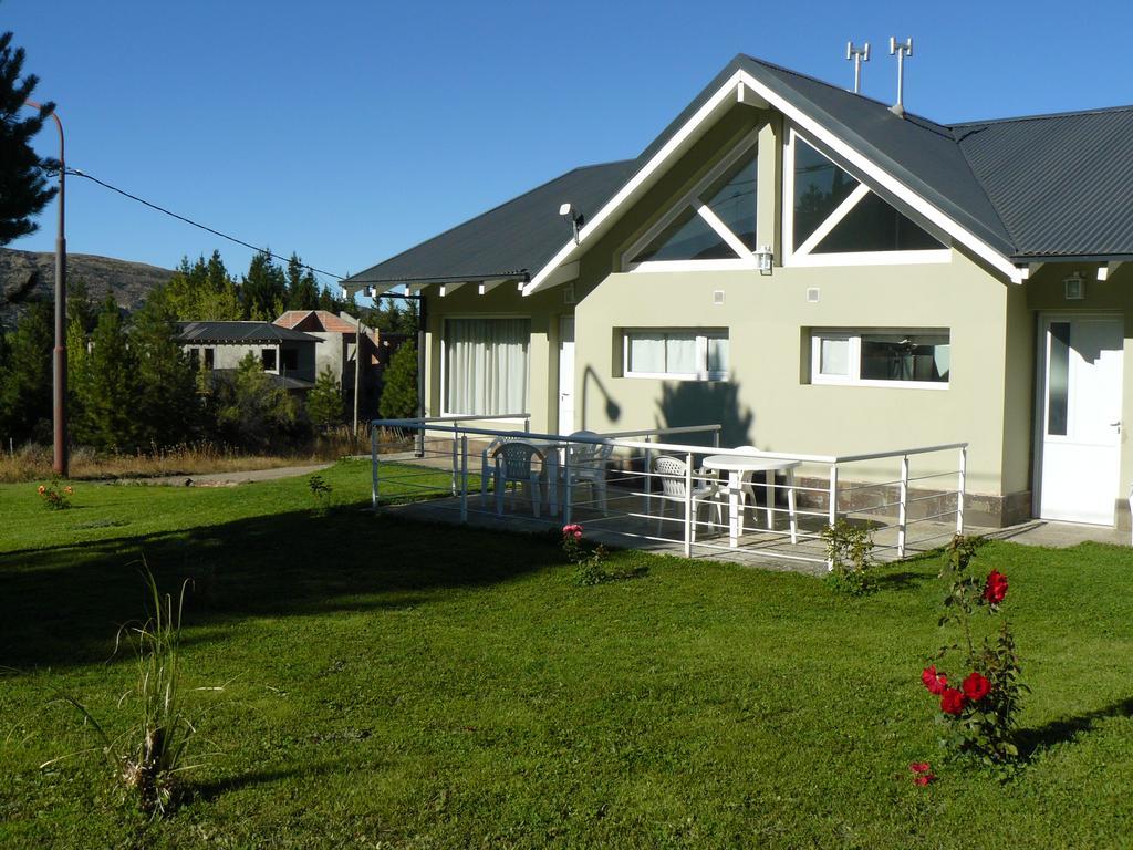 Altos De Ayelen Apartment Esquel Exterior photo